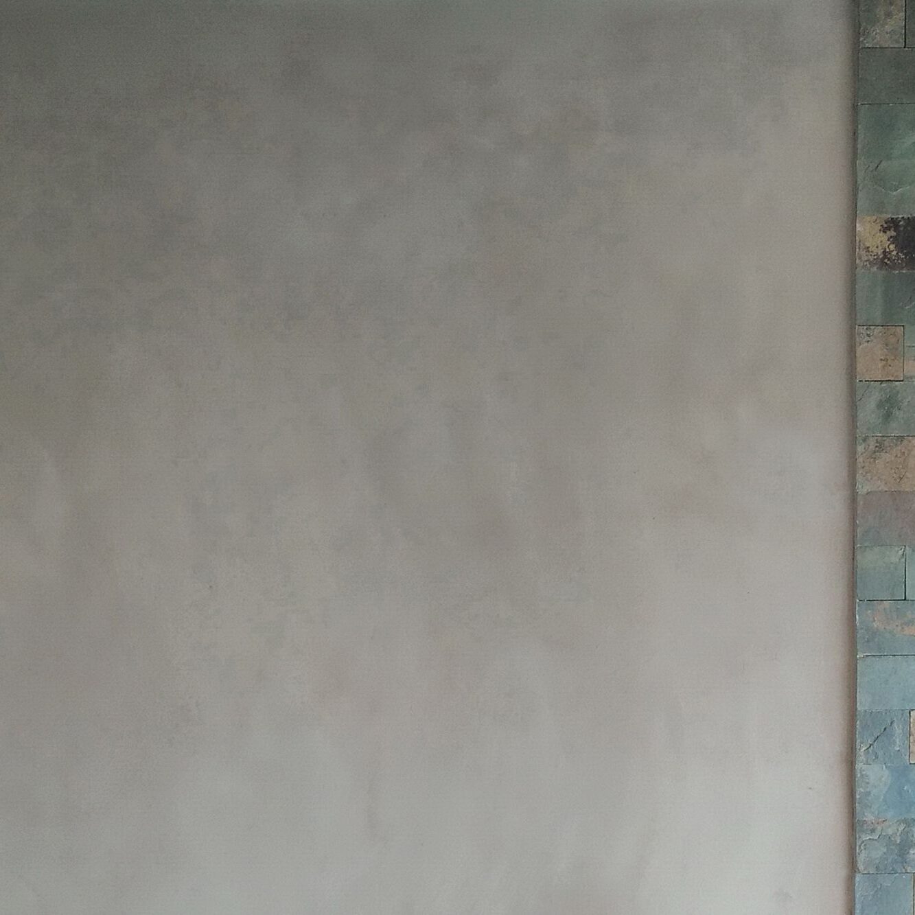 Clicons-obra-MDA-pared-radiante